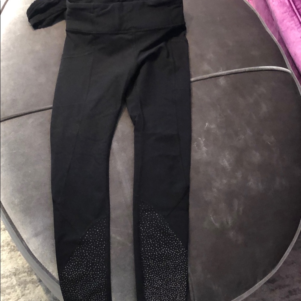 Lulu Lemon Full-Leg Exercise Leggings